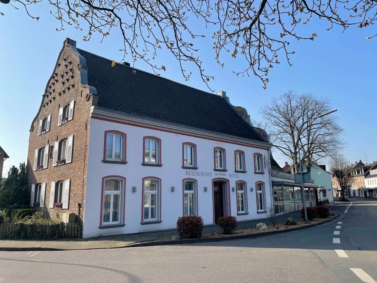 Hotel Zur Bruecke Kevelaer Exterior photo