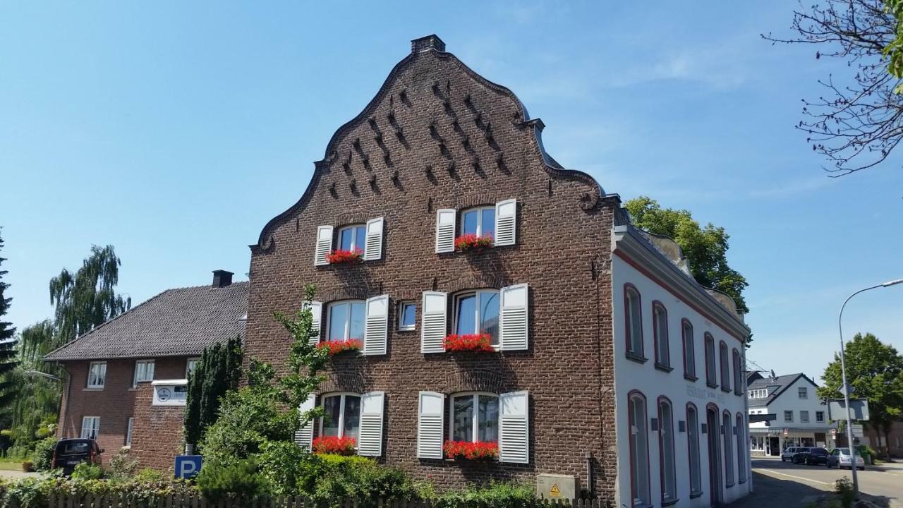 Hotel Zur Bruecke Kevelaer Exterior photo